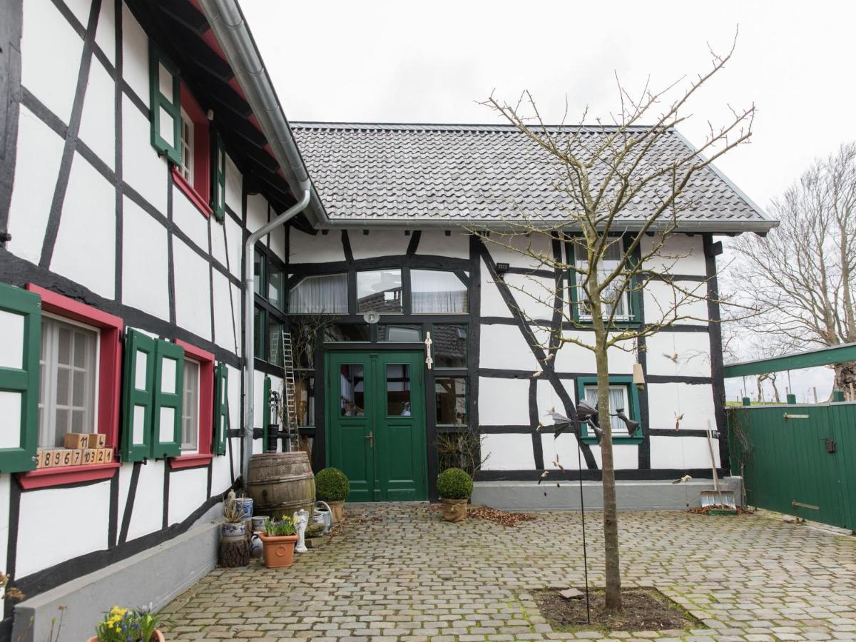 Apartment With Garden Near Monschau シュライデン エクステリア 写真